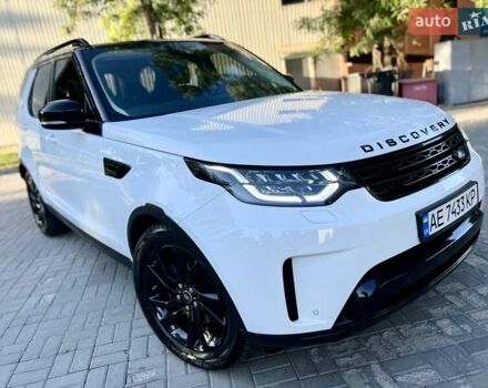 Ленд Ровер Дискавери 2018 в Днепре (Днепропетровске) на Automoto.ua Белый Ленд Ровер Дискавери, объемом двигателя 2.99 л и пробегом 154 тыс. км за 36900 $, фото 10 на Automoto.ua