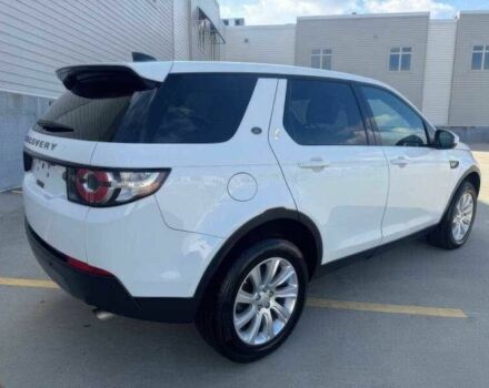 Білий Ленд Ровер Діскавері, об'ємом двигуна 2 л та пробігом 76 тис. км за 9900 $, фото 3 на Automoto.ua