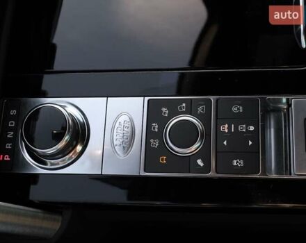 Білий Ленд Ровер Діскавері, об'ємом двигуна 3 л та пробігом 156 тис. км за 33000 $, фото 18 на Automoto.ua