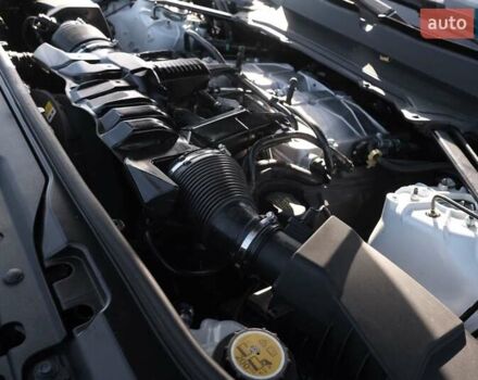 Білий Ленд Ровер Діскавері, об'ємом двигуна 3 л та пробігом 156 тис. км за 33000 $, фото 51 на Automoto.ua