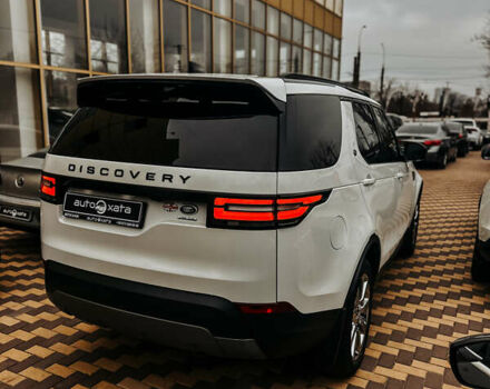 Белый Ленд Ровер Дискавери, объемом двигателя 3 л и пробегом 165 тыс. км за 26900 $, фото 3 на Automoto.ua