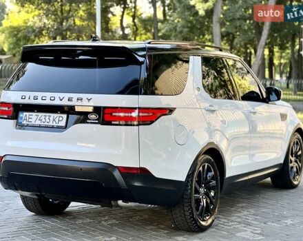 Ленд Ровер Дискавери 2018 в Днепре (Днепропетровске) на Automoto.ua Белый Ленд Ровер Дискавери, объемом двигателя 2.99 л и пробегом 154 тыс. км за 36900 $, фото 1 на Automoto.ua