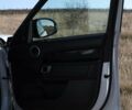 Білий Ленд Ровер Діскавері, об'ємом двигуна 3 л та пробігом 156 тис. км за 33000 $, фото 5 на Automoto.ua