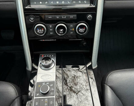 Белый Ленд Ровер Дискавери, объемом двигателя 3 л и пробегом 87 тыс. км за 35000 $, фото 6 на Automoto.ua