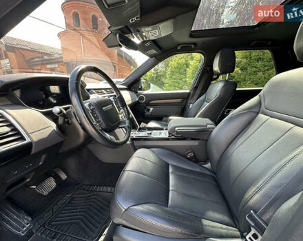 Білий Ленд Ровер Діскавері, об'ємом двигуна 3 л та пробігом 73 тис. км за 35600 $, фото 14 на Automoto.ua