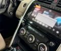 Білий Ленд Ровер Діскавері, об'ємом двигуна 3 л та пробігом 127 тис. км за 32000 $, фото 10 на Automoto.ua