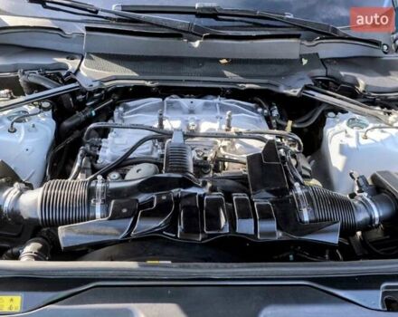 Білий Ленд Ровер Діскавері, об'ємом двигуна 3 л та пробігом 156 тис. км за 33000 $, фото 10 на Automoto.ua