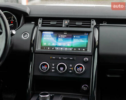 Белый Ленд Ровер Дискавери, объемом двигателя 2 л и пробегом 115 тыс. км за 35555 $, фото 22 на Automoto.ua