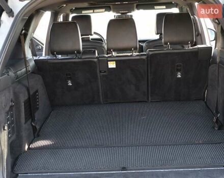 Білий Ленд Ровер Діскавері, об'ємом двигуна 3 л та пробігом 156 тис. км за 33000 $, фото 30 на Automoto.ua