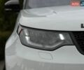 Белый Ленд Ровер Дискавери, объемом двигателя 3 л и пробегом 87 тыс. км за 34999 $, фото 3 на Automoto.ua