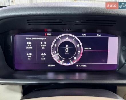 Білий Ленд Ровер Діскавері, об'ємом двигуна 3 л та пробігом 127 тис. км за 32000 $, фото 19 на Automoto.ua