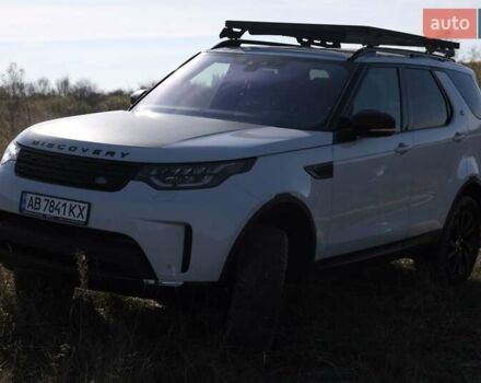 Білий Ленд Ровер Діскавері, об'ємом двигуна 3 л та пробігом 156 тис. км за 33000 $, фото 43 на Automoto.ua