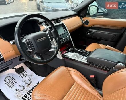 Белый Ленд Ровер Дискавери, объемом двигателя 3 л и пробегом 166 тыс. км за 22500 $, фото 16 на Automoto.ua