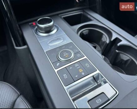 Белый Ленд Ровер Дискавери, объемом двигателя 3 л и пробегом 52 тыс. км за 47500 $, фото 8 на Automoto.ua