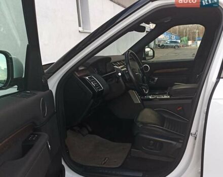 Белый Ленд Ровер Дискавери, объемом двигателя 2.99 л и пробегом 171 тыс. км за 35900 $, фото 9 на Automoto.ua