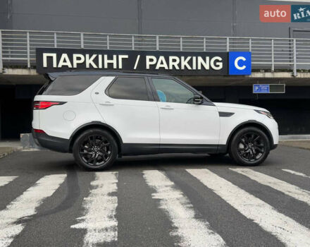 Білий Ленд Ровер Діскавері, об'ємом двигуна 3 л та пробігом 62 тис. км за 47000 $, фото 10 на Automoto.ua