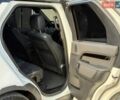 Білий Ленд Ровер Діскавері, об'ємом двигуна 3 л та пробігом 157 тис. км за 22900 $, фото 27 на Automoto.ua