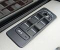 Білий Ленд Ровер Діскавері, об'ємом двигуна 2 л та пробігом 53 тис. км за 5296 $, фото 8 на Automoto.ua