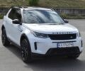 Білий Ленд Ровер Діскавері, об'ємом двигуна 2 л та пробігом 92 тис. км за 25600 $, фото 17 на Automoto.ua