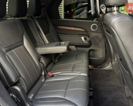 Білий Ленд Ровер Діскавері, об'ємом двигуна 3 л та пробігом 62 тис. км за 42990 $, фото 16 на Automoto.ua