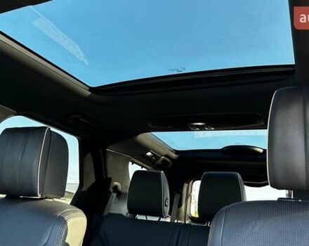 Білий Ленд Ровер Діскавері, об'ємом двигуна 3 л та пробігом 99 тис. км за 44500 $, фото 28 на Automoto.ua