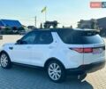 Білий Ленд Ровер Діскавері, об'ємом двигуна 3 л та пробігом 99 тис. км за 44500 $, фото 5 на Automoto.ua