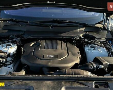 Білий Ленд Ровер Діскавері, об'ємом двигуна 3 л та пробігом 99 тис. км за 44500 $, фото 44 на Automoto.ua