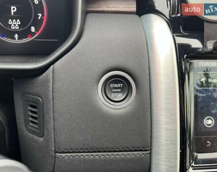 Білий Ленд Ровер Діскавері, об'ємом двигуна 3 л та пробігом 68 тис. км за 45990 $, фото 26 на Automoto.ua