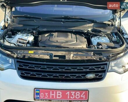 Білий Ленд Ровер Діскавері, об'ємом двигуна 3 л та пробігом 99 тис. км за 44500 $, фото 43 на Automoto.ua