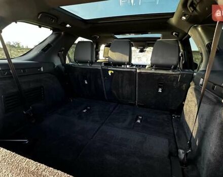 Білий Ленд Ровер Діскавері, об'ємом двигуна 3 л та пробігом 99 тис. км за 44500 $, фото 30 на Automoto.ua