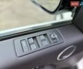 Білий Ленд Ровер Діскавері, об'ємом двигуна 3 л та пробігом 154 тис. км за 46990 $, фото 28 на Automoto.ua