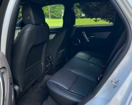 Ленд Ровер Дискавери 2021 в Кропивницком (Кировограде) на Automoto.ua Белый Ленд Ровер Дискавери, объемом двигателя 2 л и пробегом 23 тыс. км за 17600 $, фото 4 на Automoto.ua