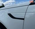 Білий Ленд Ровер Діскавері, об'ємом двигуна 3 л та пробігом 154 тис. км за 46990 $, фото 16 на Automoto.ua
