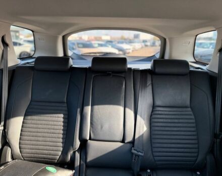 Белый Ленд Ровер Дискавери, объемом двигателя 2 л и пробегом 74 тыс. км за 35000 $, фото 6 на Automoto.ua