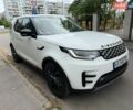 Білий Ленд Ровер Діскавері, об'ємом двигуна 3 л та пробігом 107 тис. км за 45500 $, фото 1 на Automoto.ua