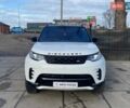 Белый Ленд Ровер Дискавери, объемом двигателя 3 л и пробегом 154 тыс. км за 46990 $, фото 1 на Automoto.ua