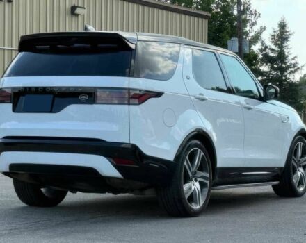 Білий Ленд Ровер Діскавері, об'ємом двигуна 3 л та пробігом 19 тис. км за 19900 $, фото 4 на Automoto.ua