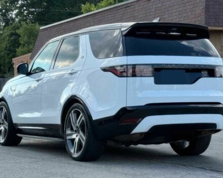 Білий Ленд Ровер Діскавері, об'ємом двигуна 3 л та пробігом 19 тис. км за 19900 $, фото 6 на Automoto.ua