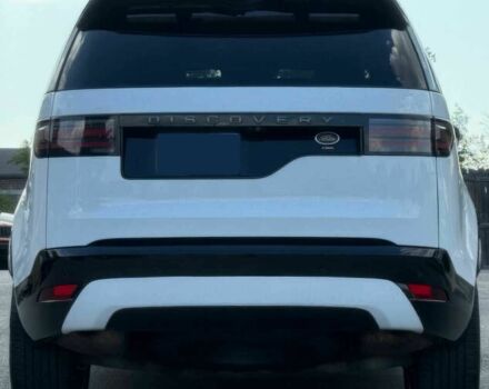 Білий Ленд Ровер Діскавері, об'ємом двигуна 3 л та пробігом 19 тис. км за 19900 $, фото 5 на Automoto.ua