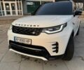 Белый Ленд Ровер Дискавери, объемом двигателя 3 л и пробегом 130 тыс. км за 59900 $, фото 1 на Automoto.ua