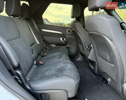 Білий Ленд Ровер Діскавері, об'ємом двигуна 3 л та пробігом 116 тис. км за 67500 $, фото 24 на Automoto.ua