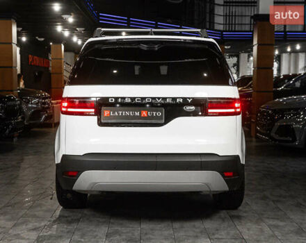 Білий Ленд Ровер Діскавері, об'ємом двигуна 2 л та пробігом 27 тис. км за 49900 $, фото 5 на Automoto.ua