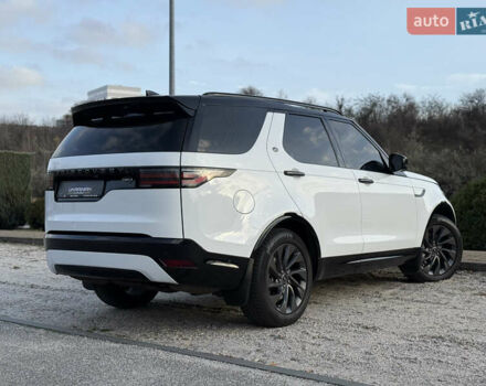 Білий Ленд Ровер Діскавері, об'ємом двигуна 3 л та пробігом 116 тис. км за 67500 $, фото 9 на Automoto.ua