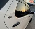 Белый Ленд Ровер Дискавери, объемом двигателя 3 л и пробегом 130 тыс. км за 59900 $, фото 7 на Automoto.ua
