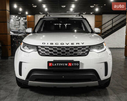Белый Ленд Ровер Дискавери, объемом двигателя 2 л и пробегом 27 тыс. км за 53000 $, фото 2 на Automoto.ua