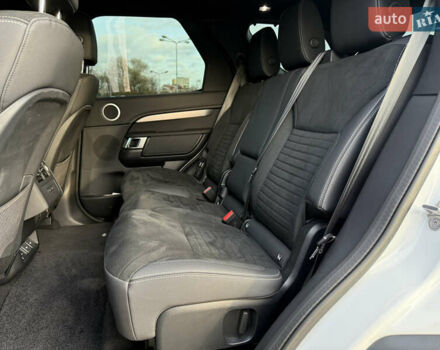 Білий Ленд Ровер Діскавері, об'ємом двигуна 3 л та пробігом 116 тис. км за 67500 $, фото 22 на Automoto.ua