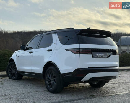 Білий Ленд Ровер Діскавері, об'ємом двигуна 3 л та пробігом 116 тис. км за 67500 $, фото 10 на Automoto.ua