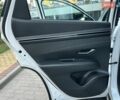 Білий Ленд Ровер Діскавері, об'ємом двигуна 3 л та пробігом 69 тис. км за 56101 $, фото 10 на Automoto.ua