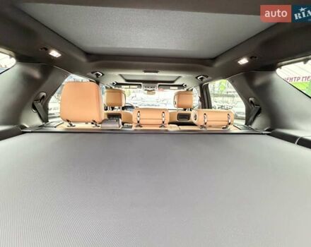 Ленд Ровер Діскавері 2024 у Києві на Automoto.ua Білий Ленд Ровер Діскавері, об'ємом двигуна 3 л та пробігом 2 тис. км за 70000 $, фото 6 на Automoto.ua