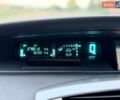 Білий Ленд Ровер Діскавері, об'ємом двигуна 3 л та пробігом 69 тис. км за 56101 $, фото 21 на Automoto.ua